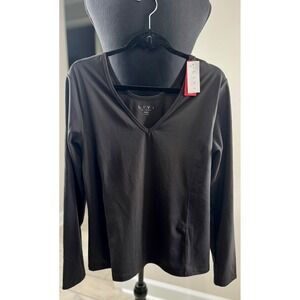LIVI Soft Long Sleeve V-Neck Stretchy Lightweight‎ Top Plus Size 22/24